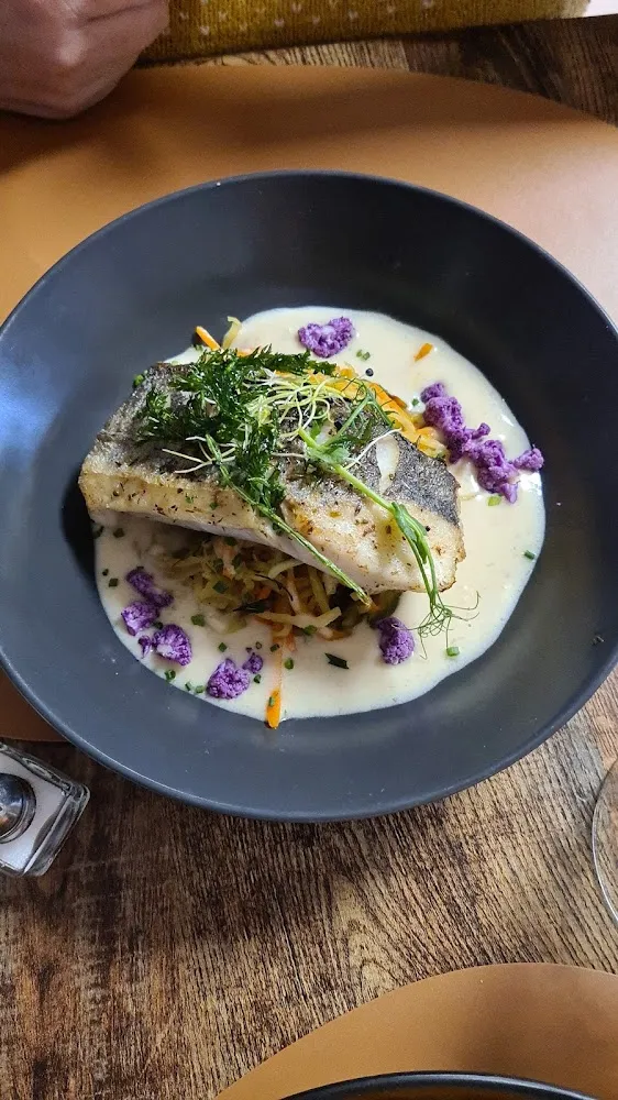 Poisson Du Jour Avec Petits Légumes